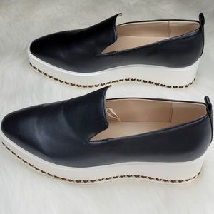 Karl Lagerfeld | NWOB Brenna Women’s Black Leather Slip On Platform Shoes sz5.5